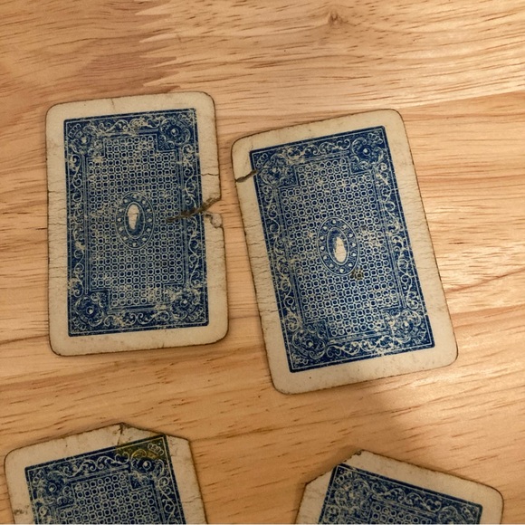 Vintage Mini Playing Card Set Game Folk Art Case - Picture 15 of 16